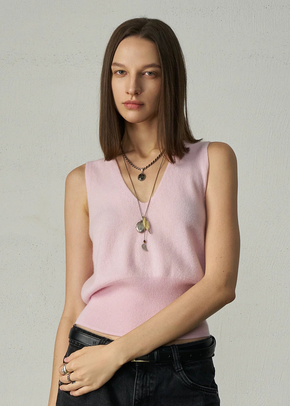 Aleger Vest Cashmere Low V Pearl Pink N2180