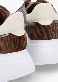 Wonders Taupe Multi Sneaker A3610