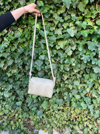 L’ora D'oro Weave Crossbody Bag Olive