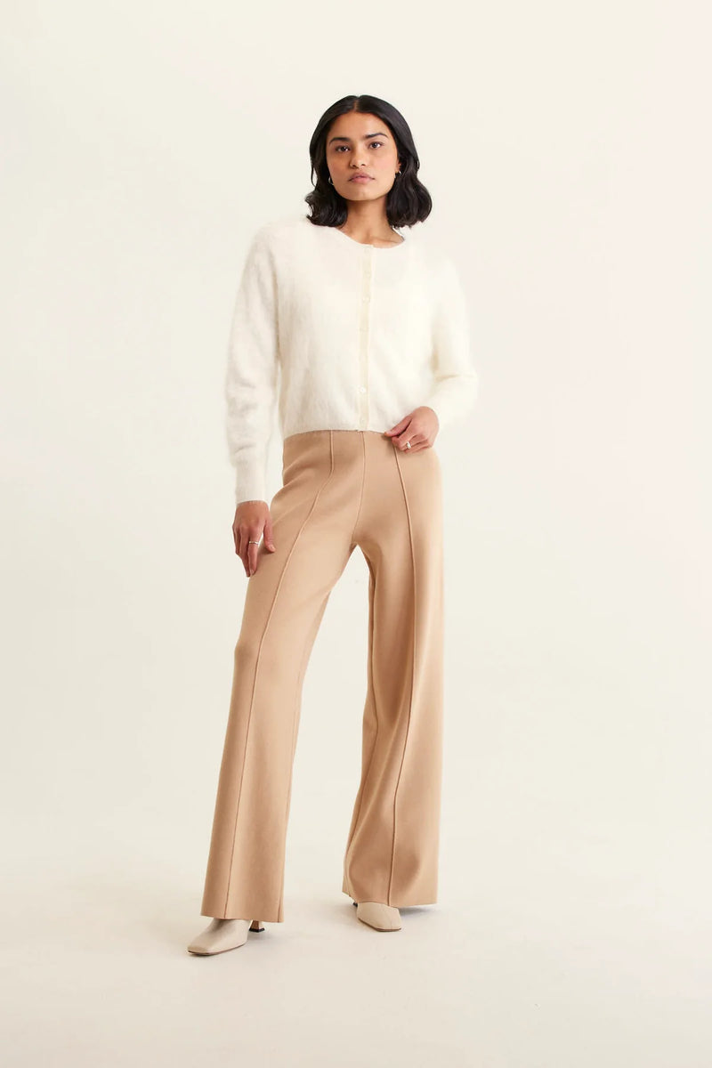Alessandra Brushed Sydney Cardi Ivory 2.400T