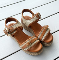 Sala Sandal Dara Coconut