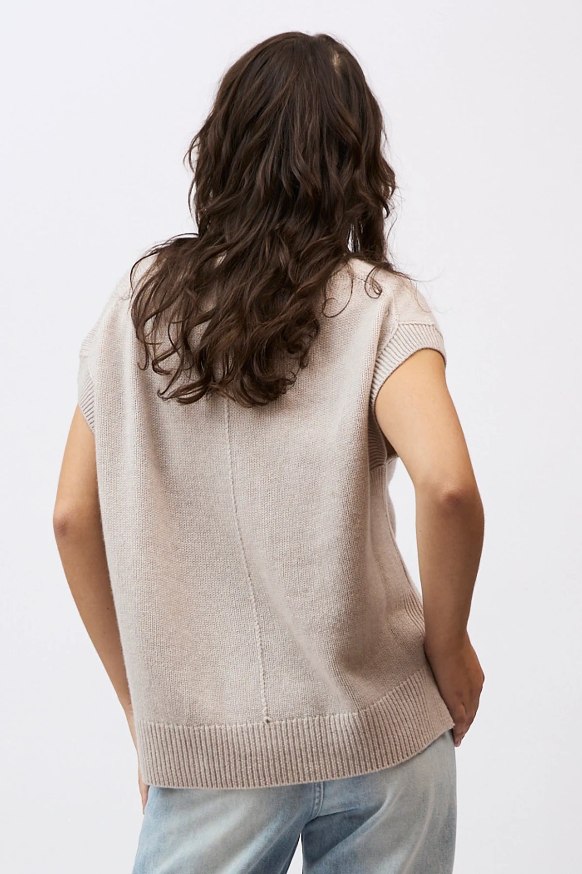 Mia Fratino Vest Xavier Alabaster 26905