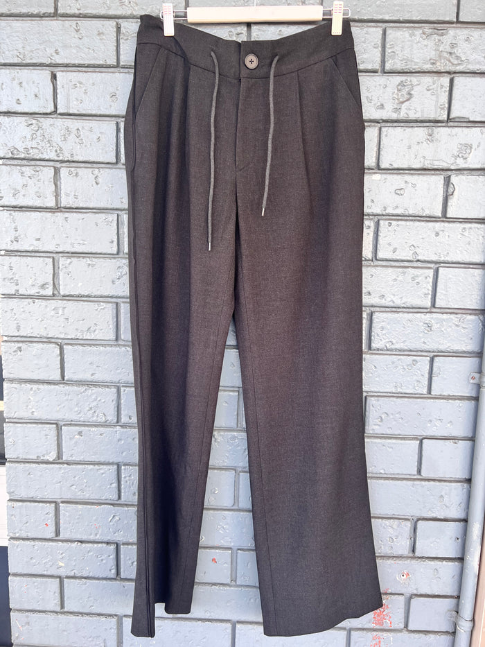 Etta Mia Pleated Pants Grey W2521