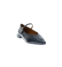 Neo patent flat with front strap