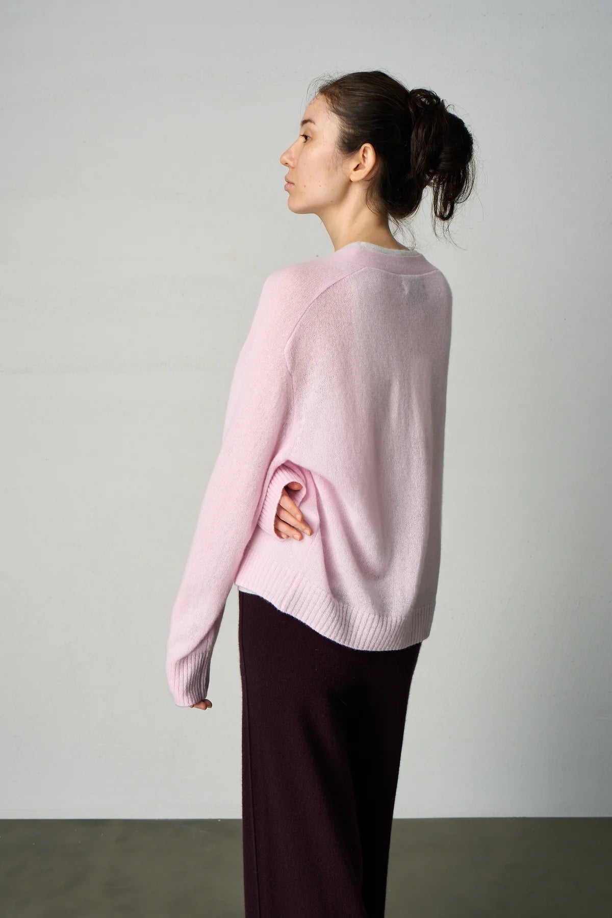 ALEGER Featherweight Cashmere Cardi Pearl Pink 394