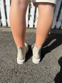 L’Ecologica Alce Beige Leather Boot