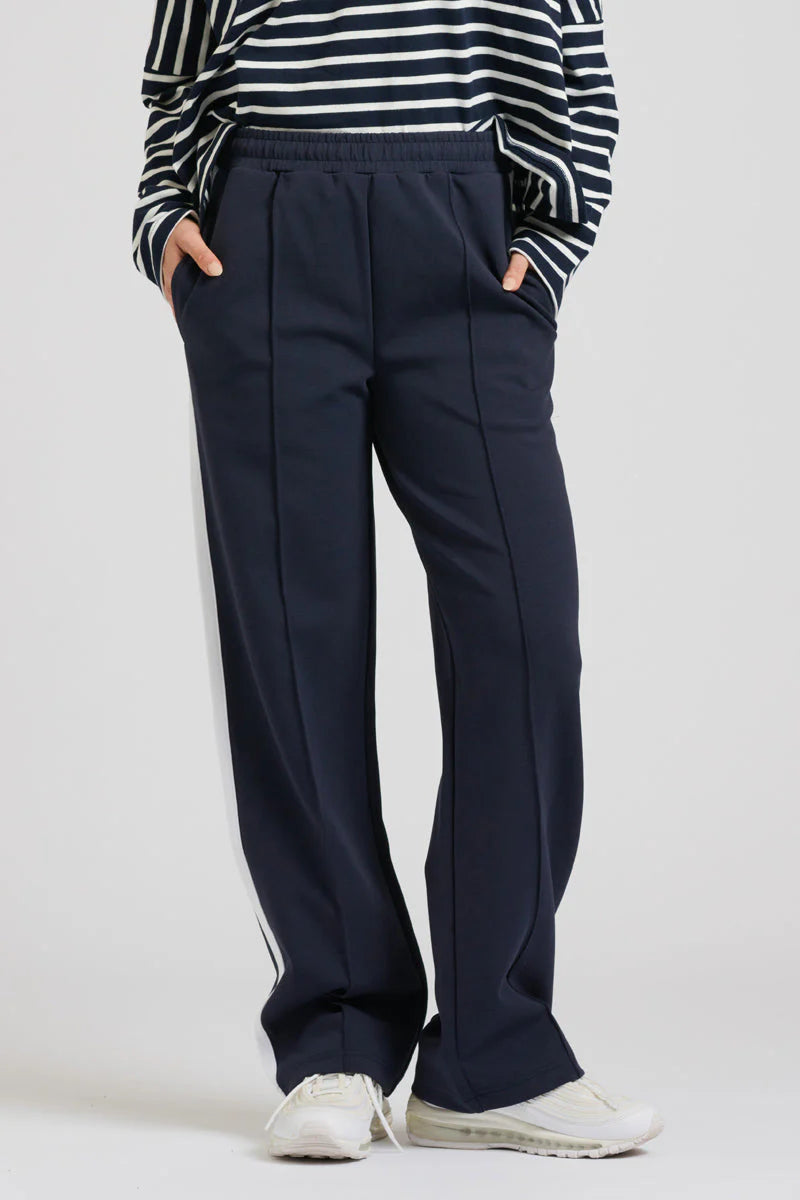 EST 1971 Scuba Track Pant Navy & Ivory
