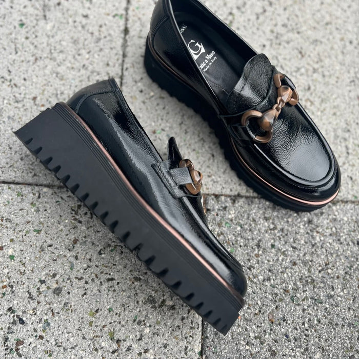 Luca Grossi Black Patent Chunky Loafer with front  tortoiseshell-accented hardware K052M