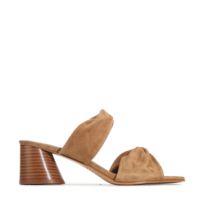 Eos Slip On Heeled Almond Suede Petris