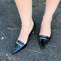 Neo Black Patent Heel with gold bar 24549-458B