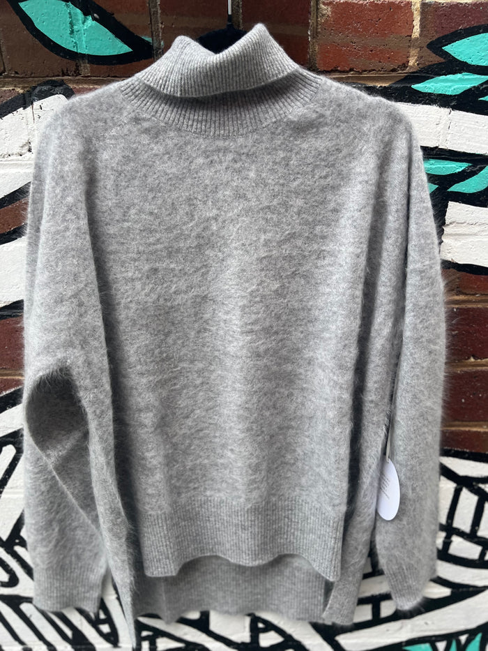 Alessandra Rose Brushed Cashmere Polo Silver W251.30IT