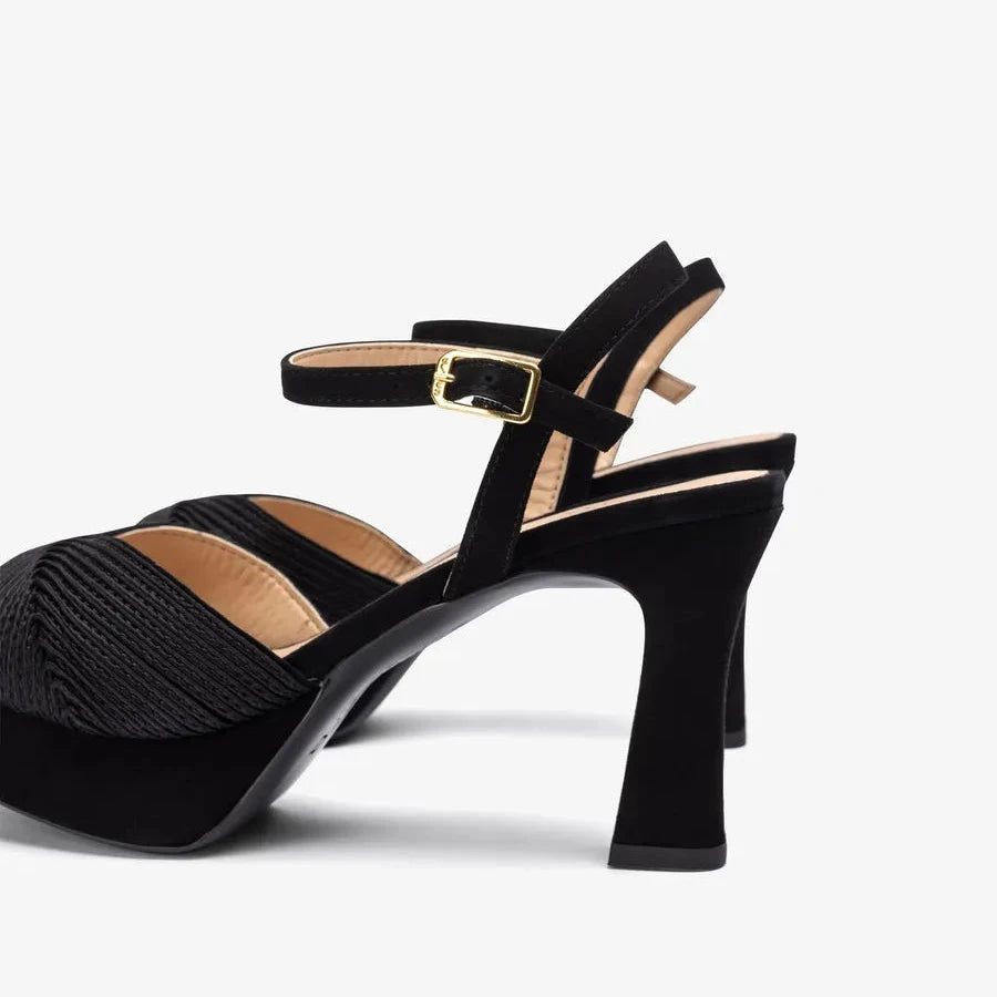 Unisa Sandal Black Embroidered Platform Ojeda