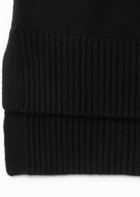Aleger funnel neck black