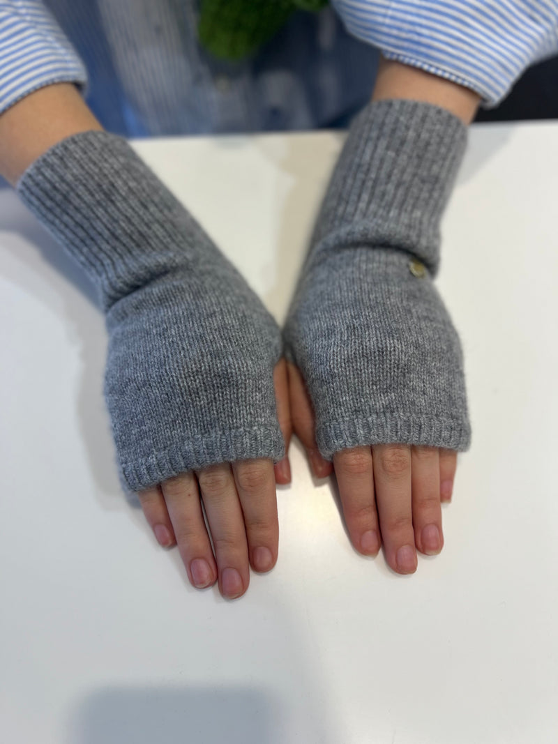 Mia Fratino Cashmere Wrist Warmers Graphite 17508