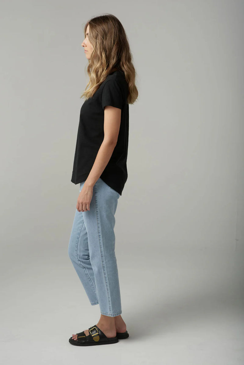 Cloth + Paper + Scissors Tee Shaped Hem S/S Black C13002