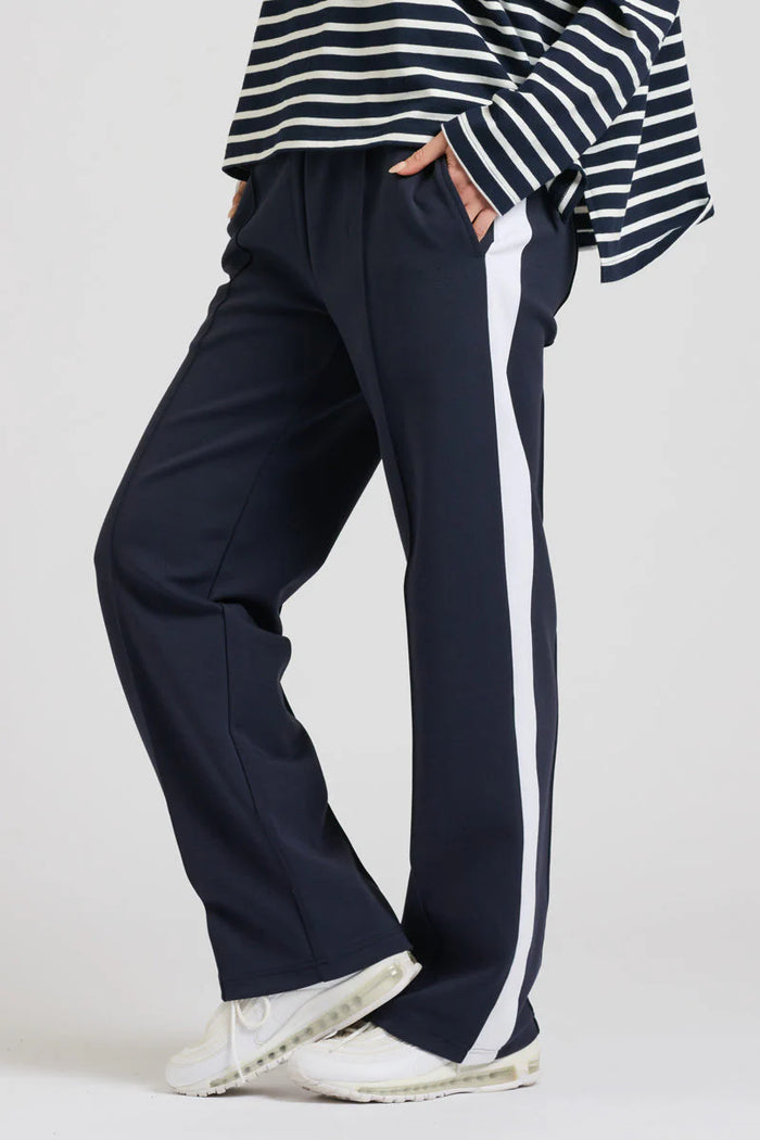 EST 1971 Scuba Track Pant Navy & Ivory
