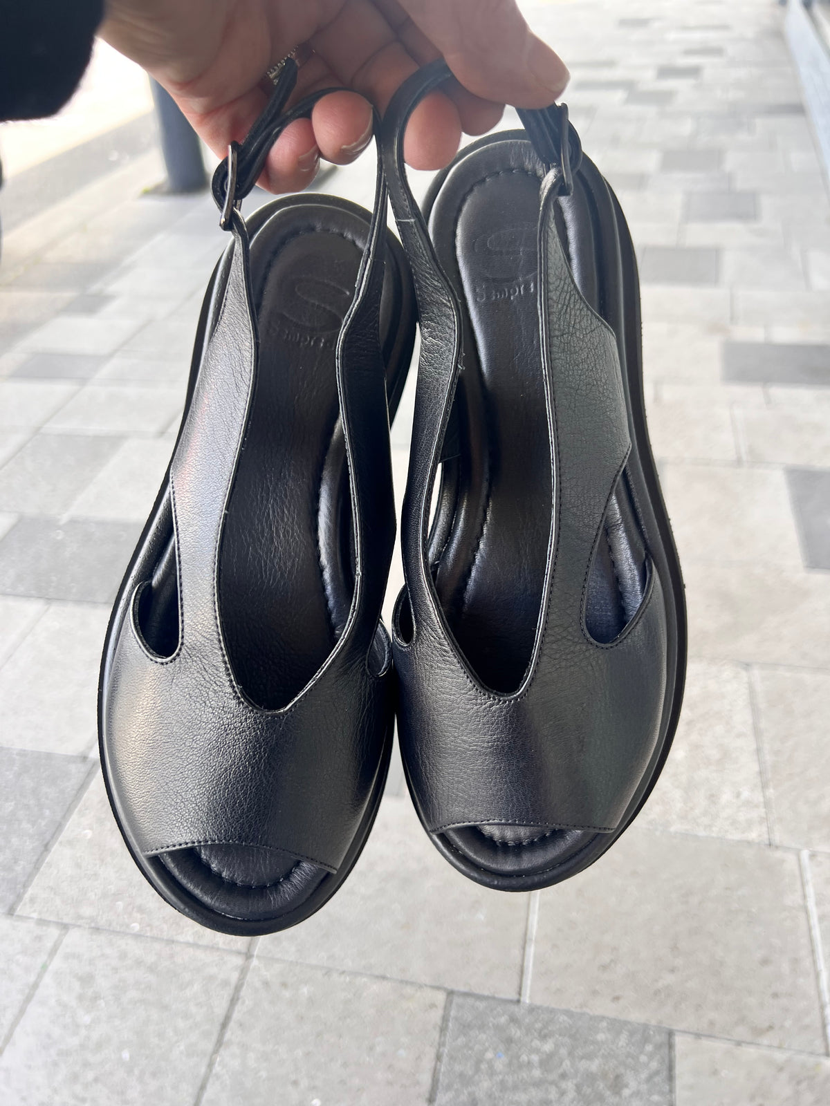 Sempre Di Sandal Platform Black 53004