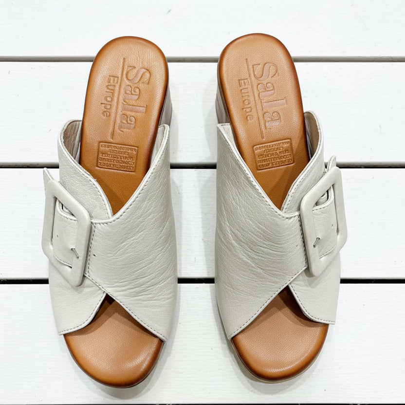 Sala Slide Heeled Bone San Angel