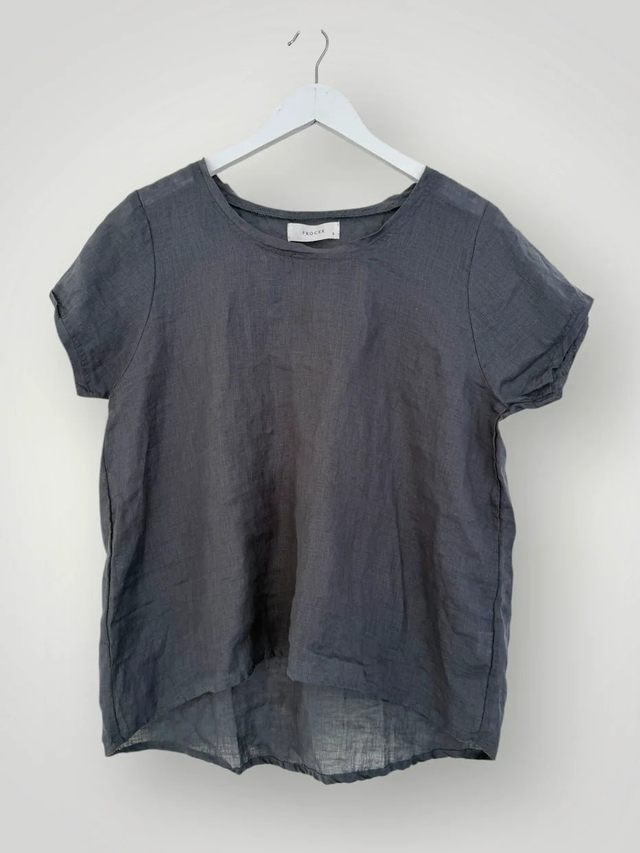 Frockk Top Ellie Round Neck Linen Charcoal