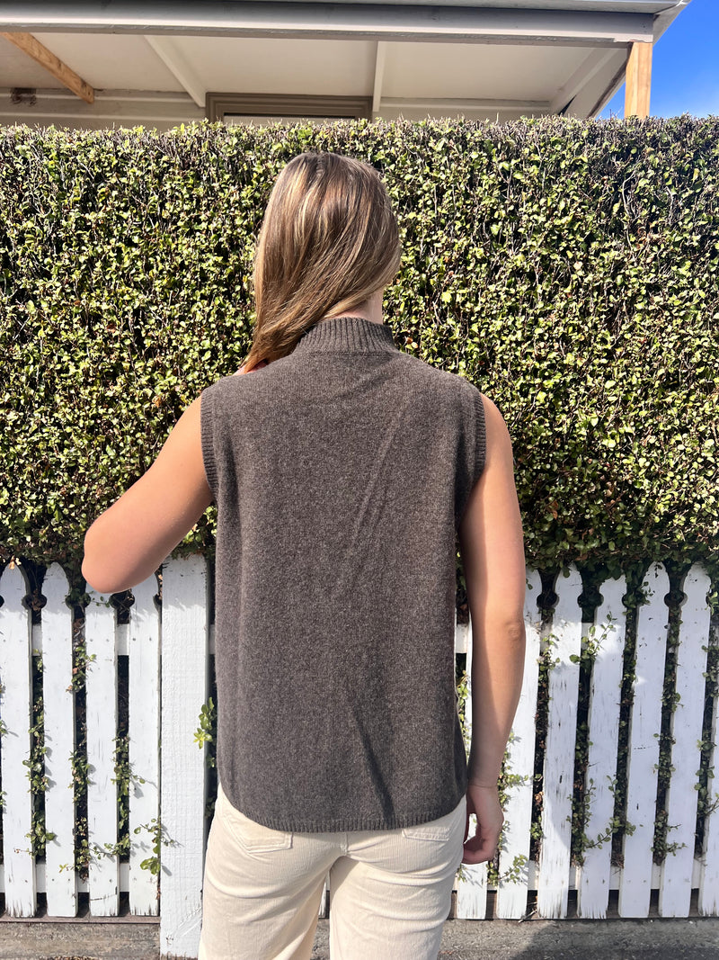 Mansted Zotos Vest Brown
