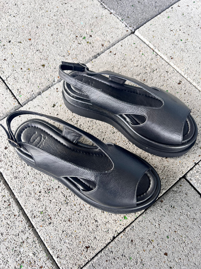 Sempre Di Sandal Platform Black 53004