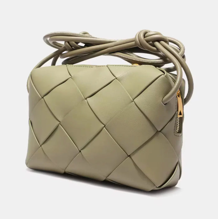 L’ora D'oro Weave Crossbody Bag Olive