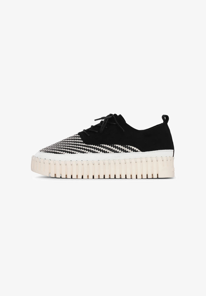 Ilse Jacobsen Tulip Textile Trainers Black/White 4094