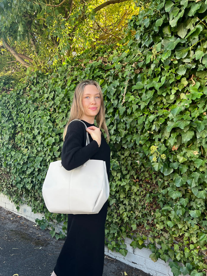 L’ora D'oro Large Tote Bag Milk