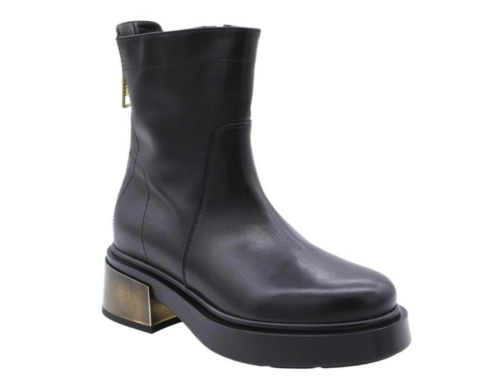 Laura Bellariva Gold Heel Boot