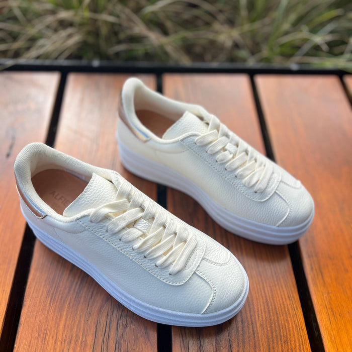 Alfie & Evie Sneaker Ignore Off White