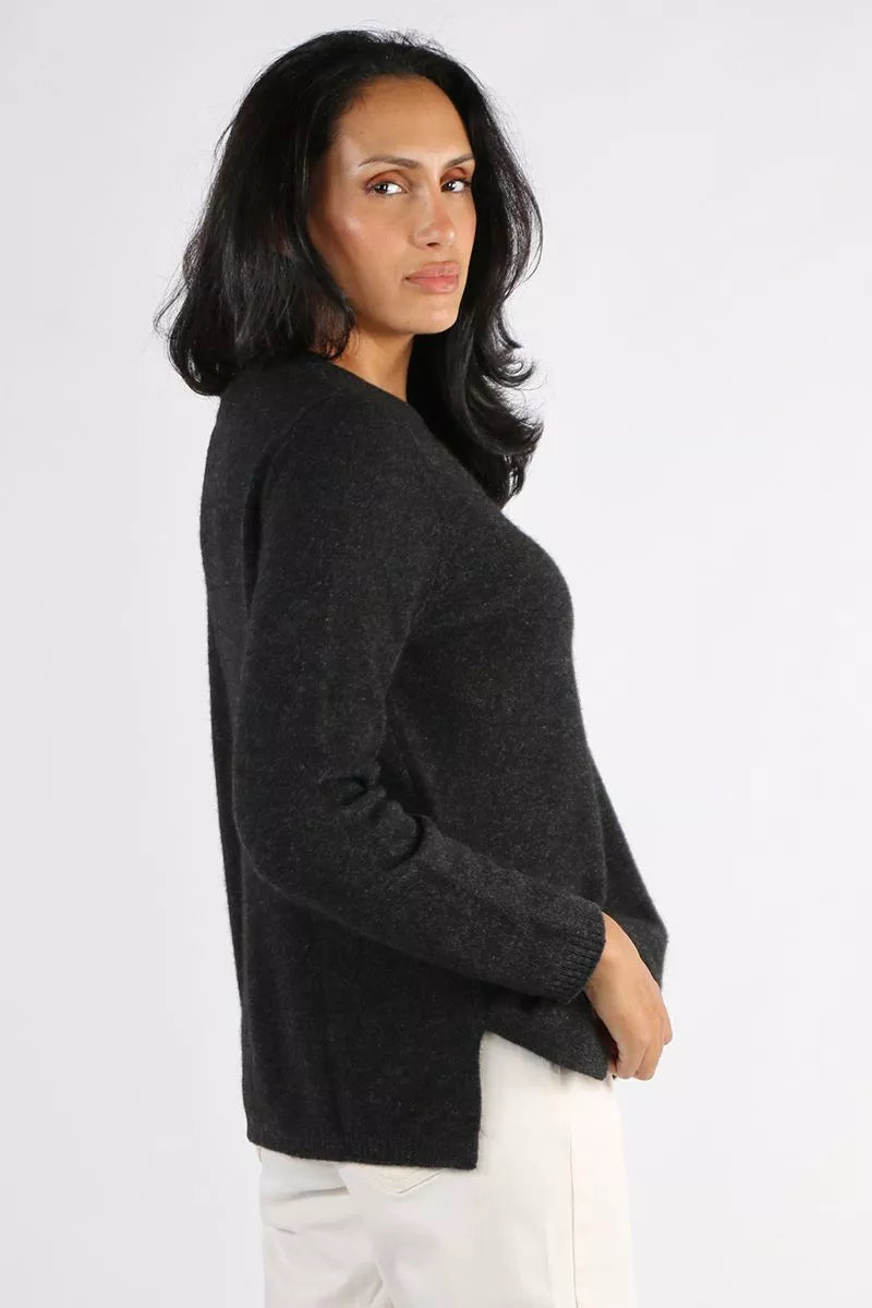 Mansted Knit Round Neck Zonora Dark Charcoal