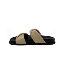 Chrissie Slide Believe Cream
