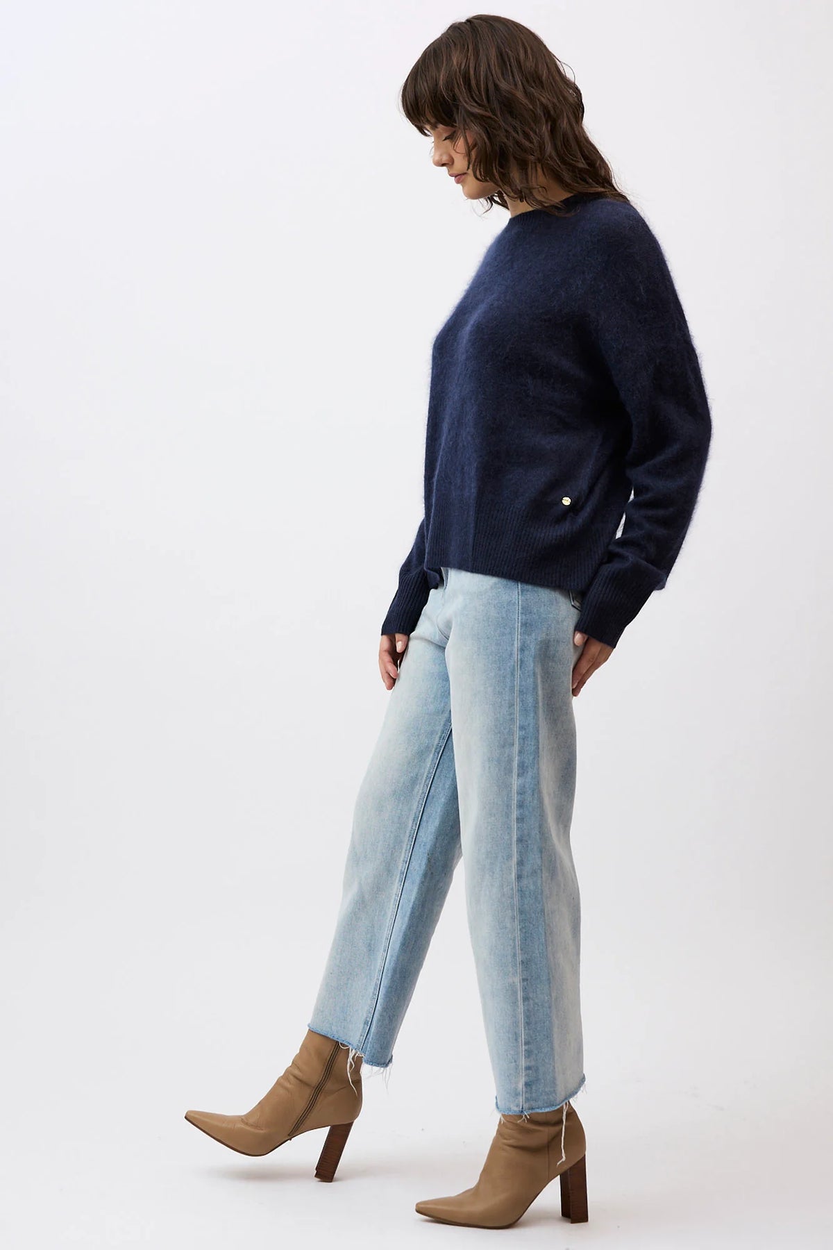 Mia Fratino Crew Edith Midnight 26938