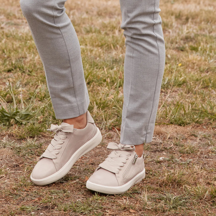 Eos Neomi Stone Sneaker