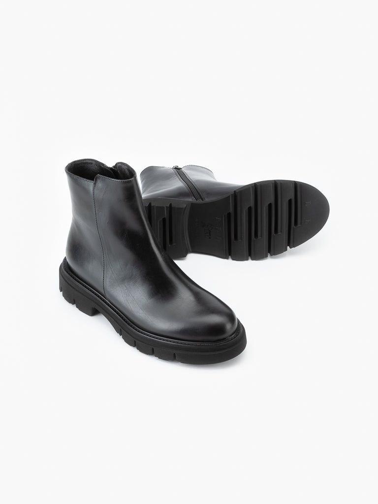 Luca Grossi Fur Lined Black Ankle Boot 5808