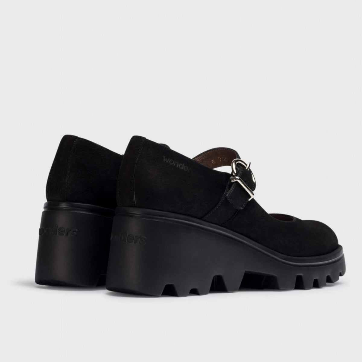 Wonders Maryjane Black Nubuk Wedge G7003