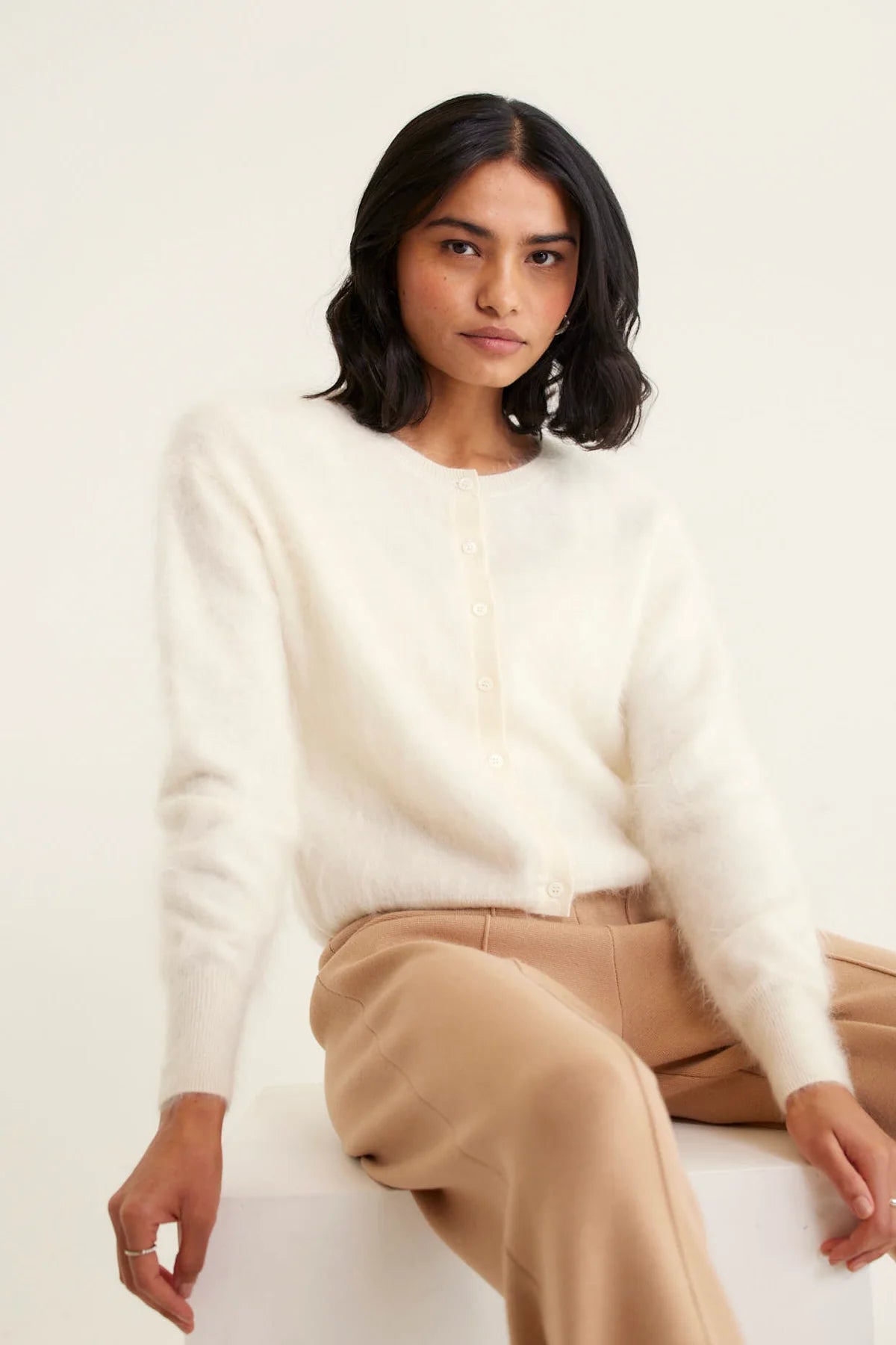 Alessandra Brushed Sydney Cardi Ivory 2.400T