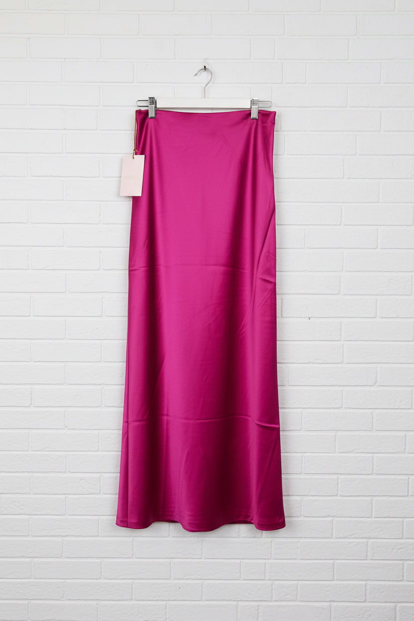 Herzen’s Angelegenheit Skirt Dragon Fruit 6514