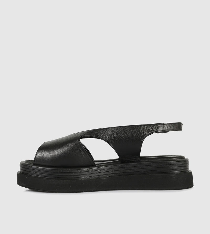 Sempre Di Sandal Platform Black 53004
