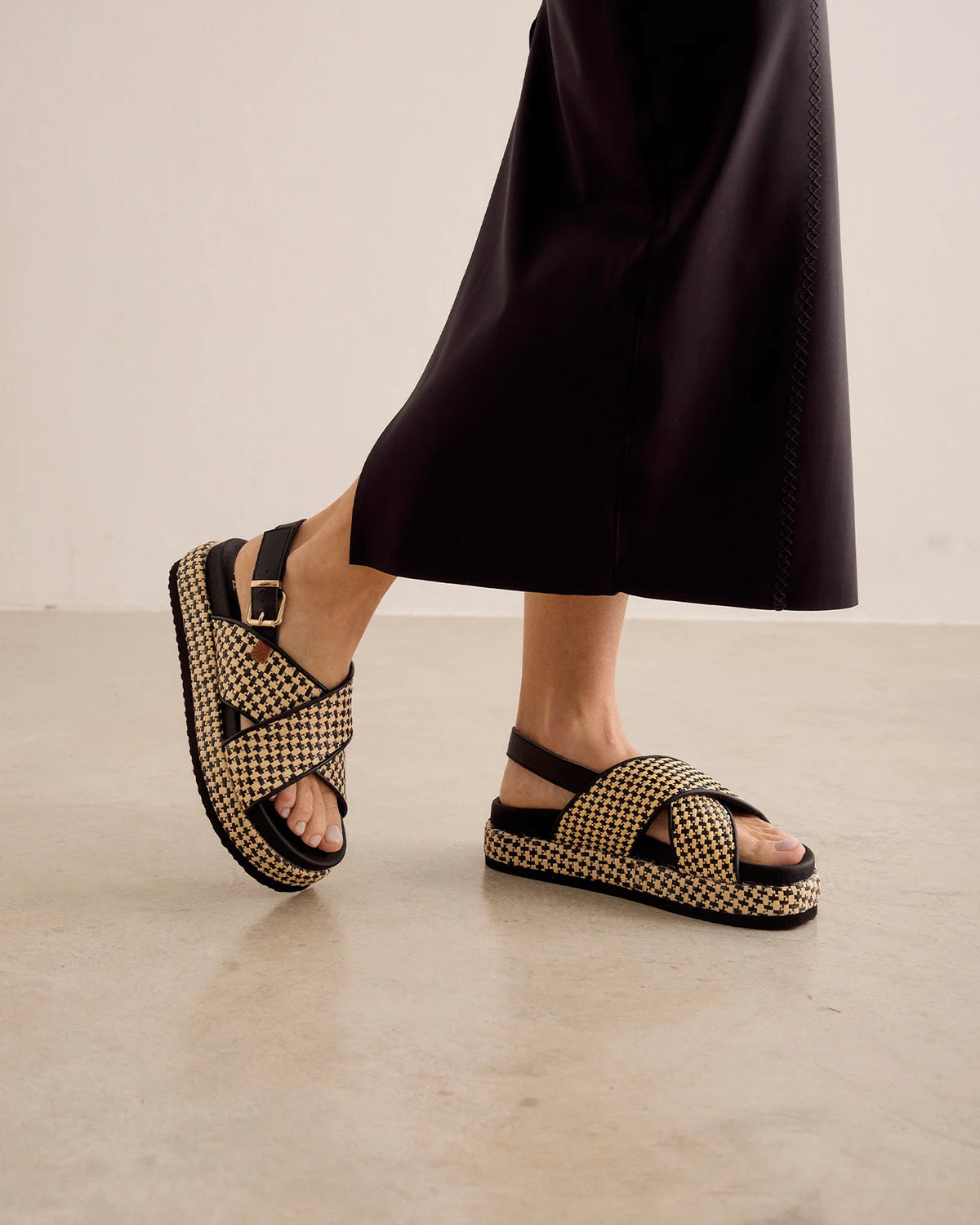 Popa Sandal Black Basset