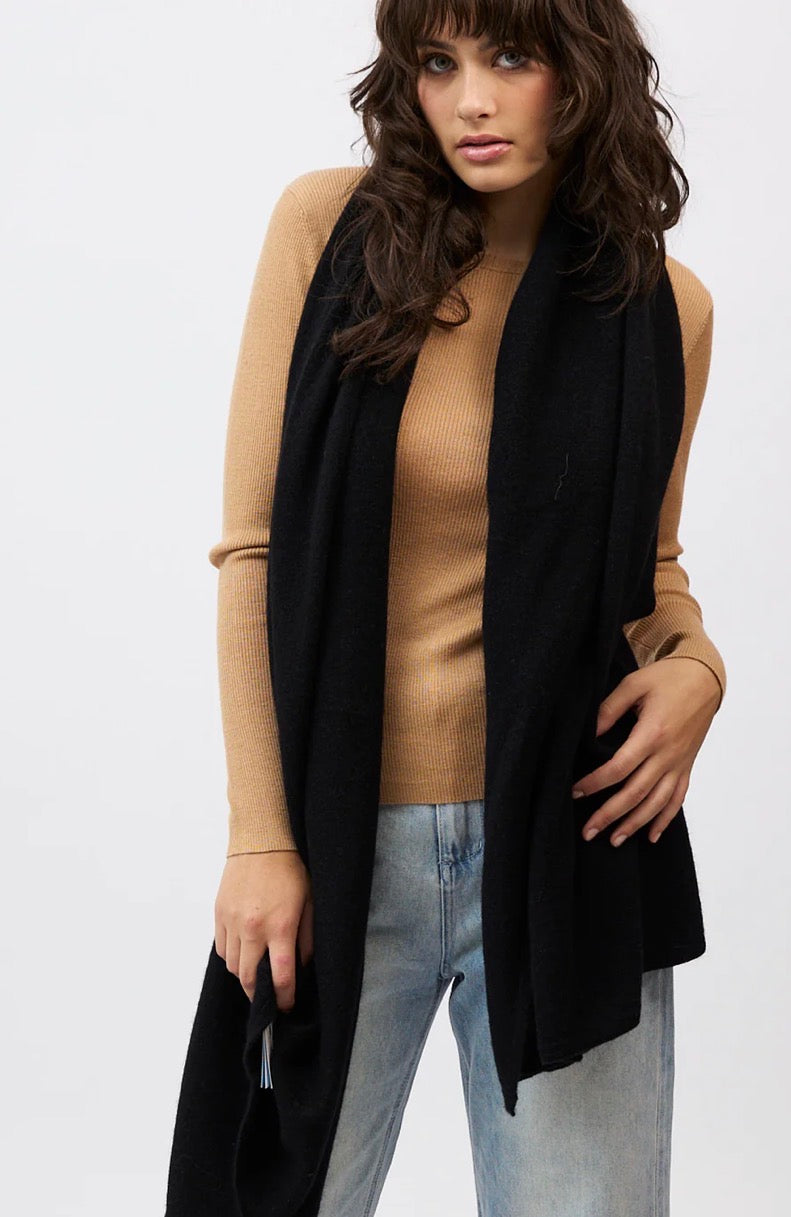 Mia Fratino Wrap Travel Cashmere Black 20507