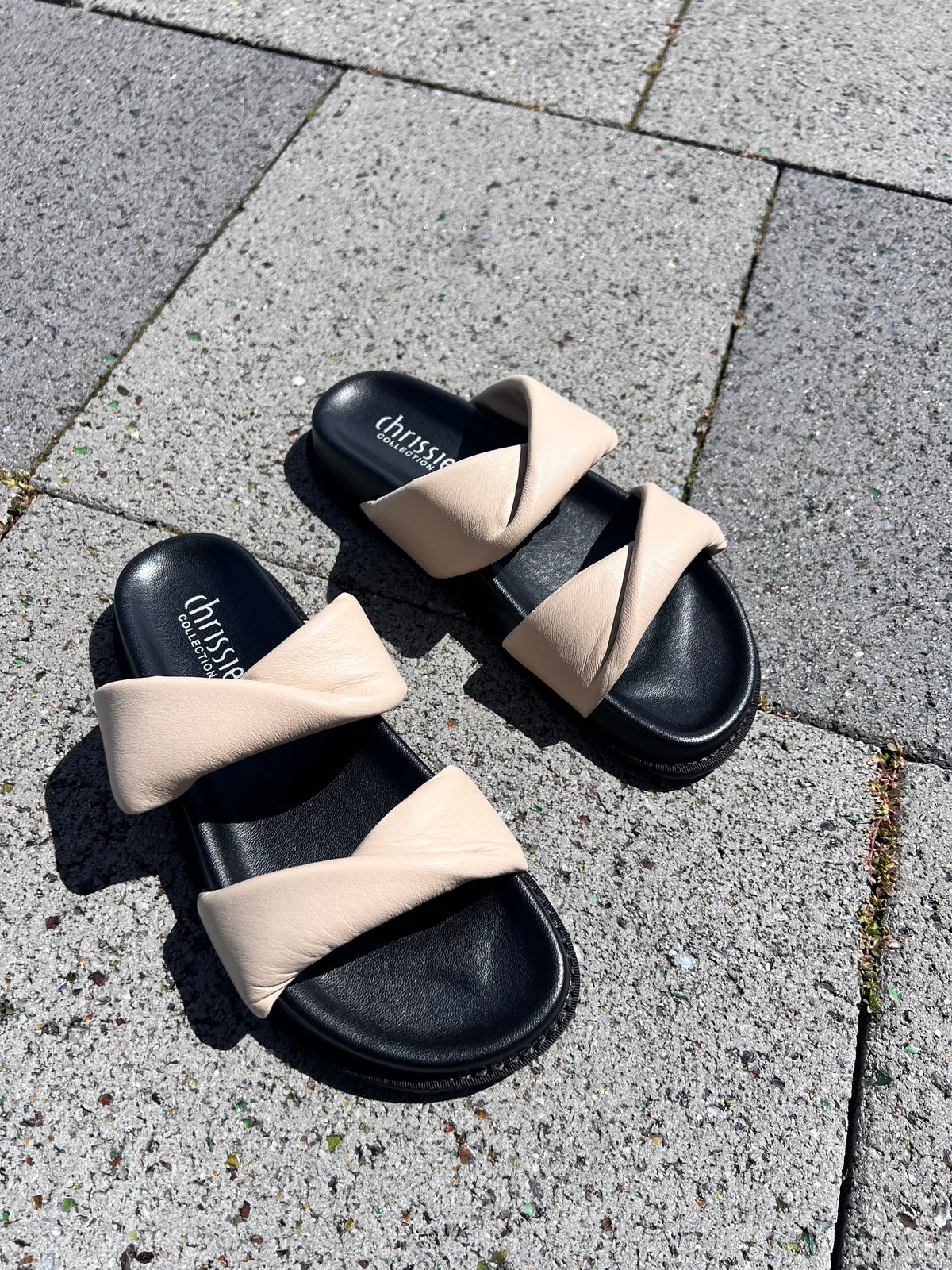 Chrissie Slide Believe Cream