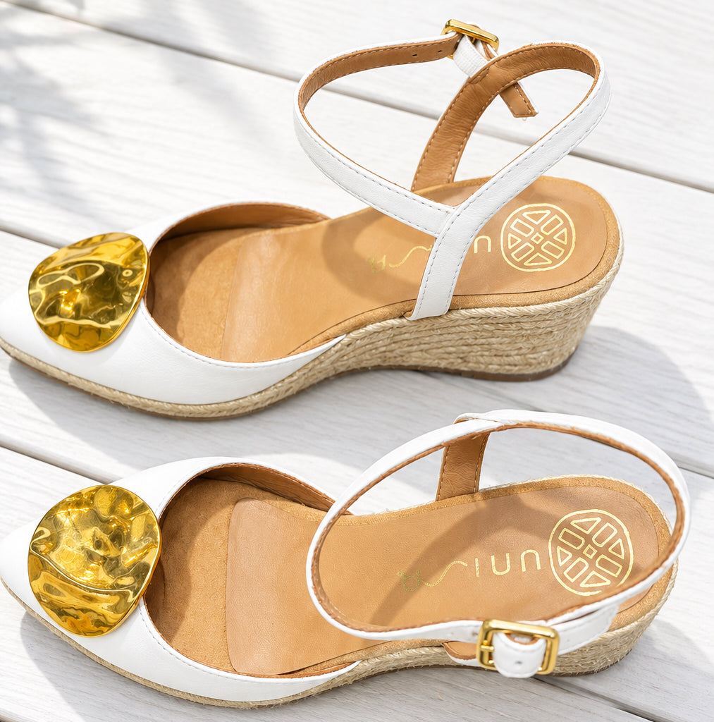 Unisa Sandal Ivory Wedge Delain