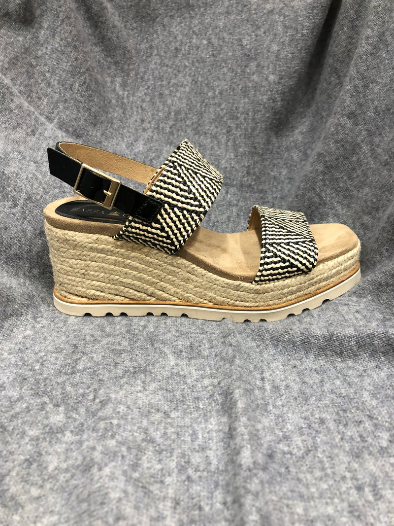 Piazza Grande Sandals Wedge Platform 6372