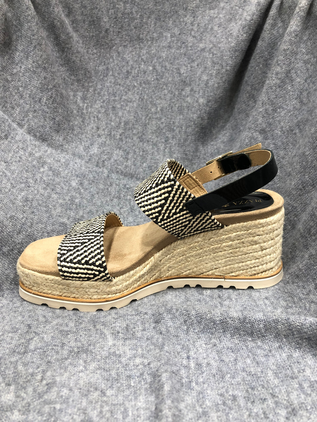 Piazza Grande Sandals Wedge Platform 6372