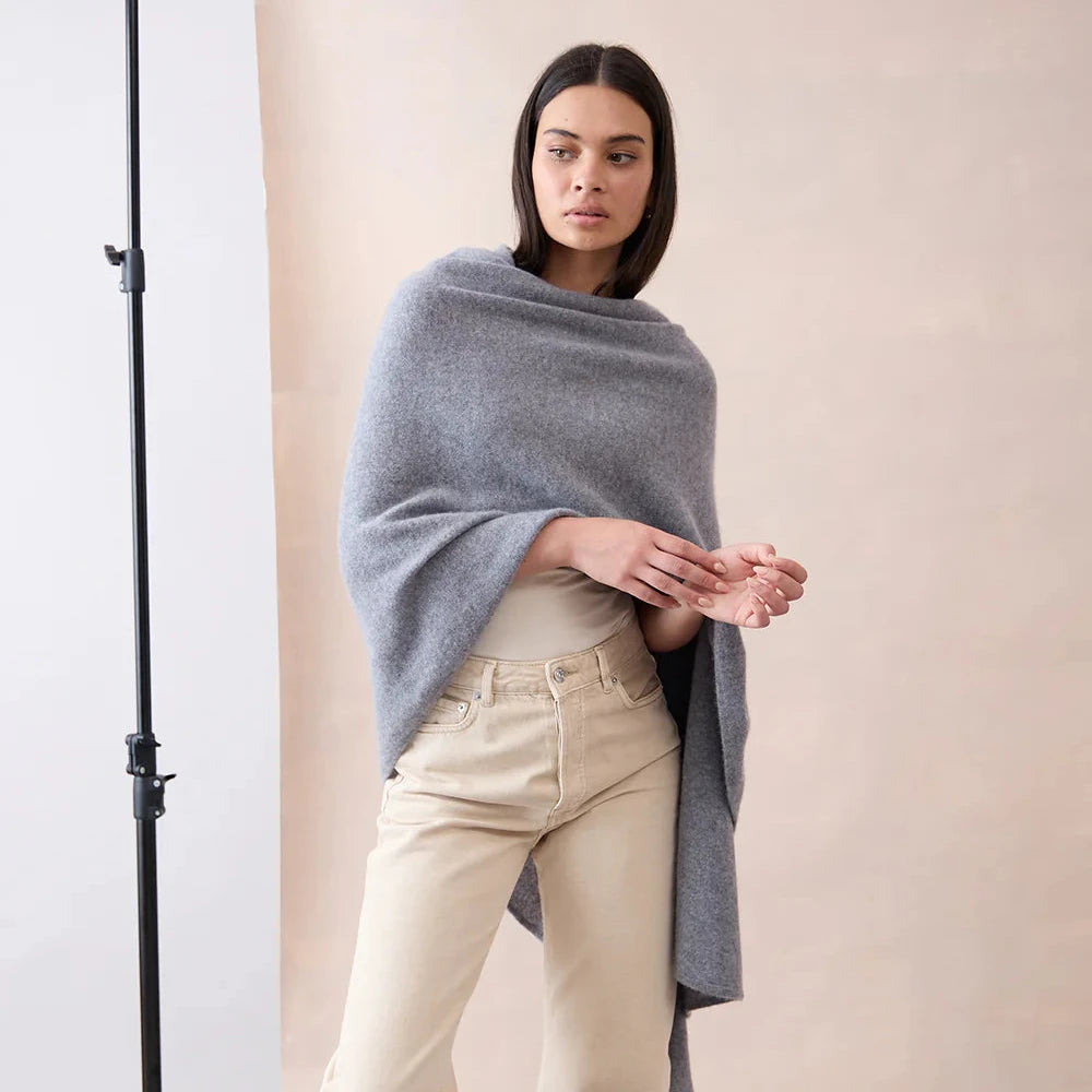 Mia Fratino Wrap Travel Cashmere Graphite 20507