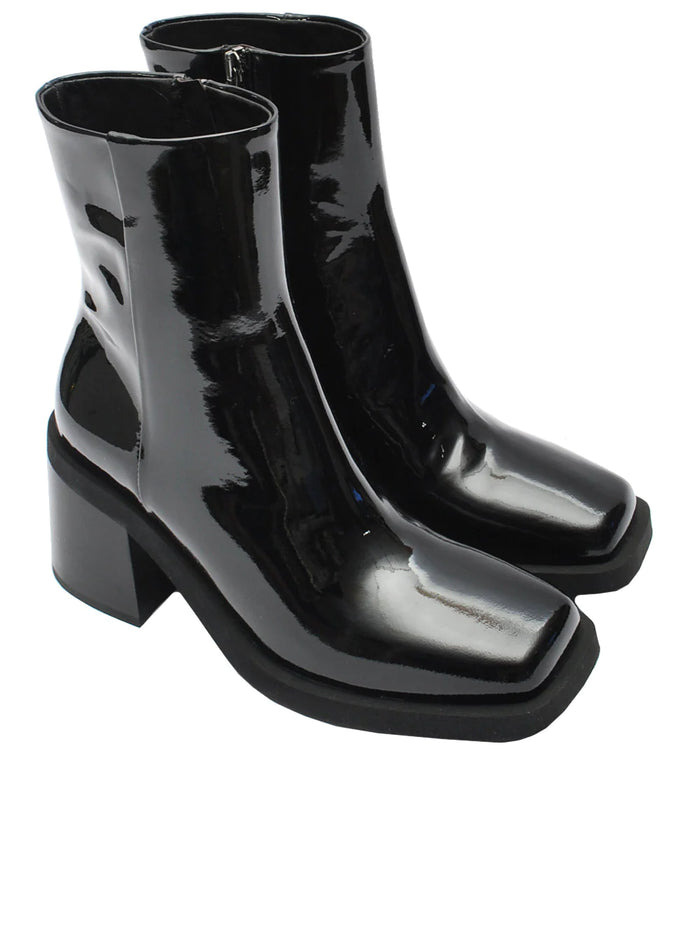 Laura Bellariva Black Patent Ankle Boot 9183-15