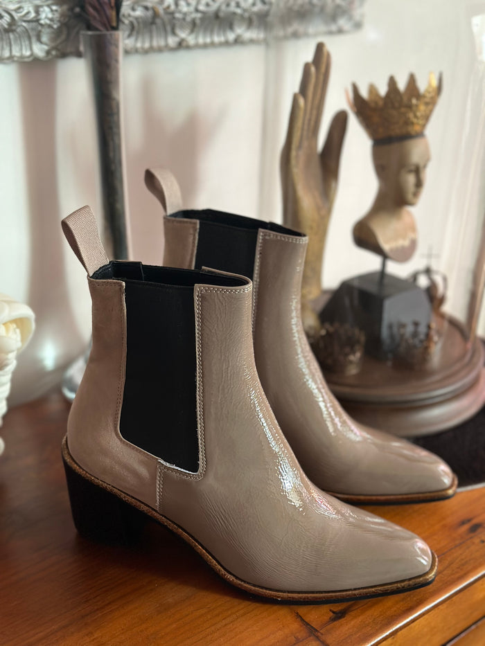 Beau Coops Ankle Boot Nude Patent/Suede Duplex