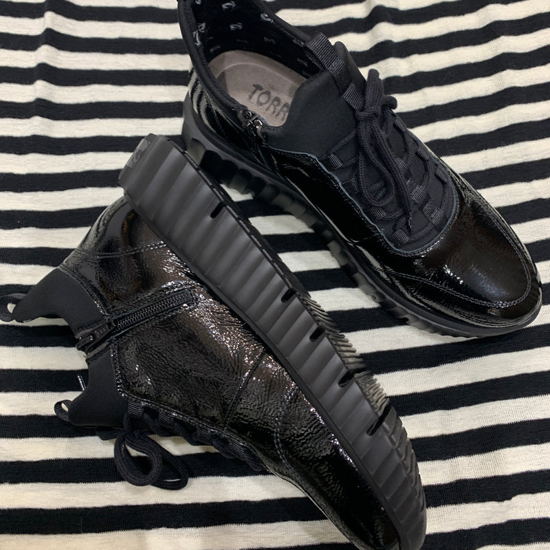Torretti Patent Wedge Mid Sneaker Black 6500