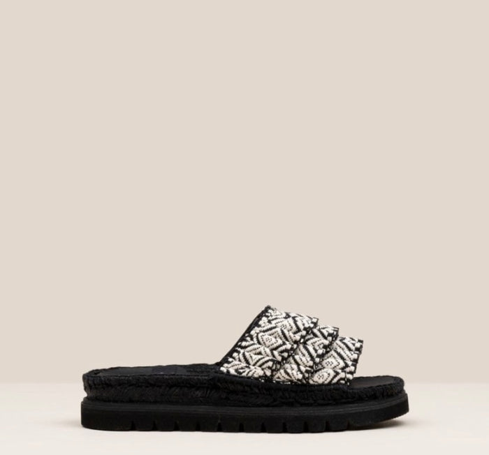 Gaimo Black/White Slide neily